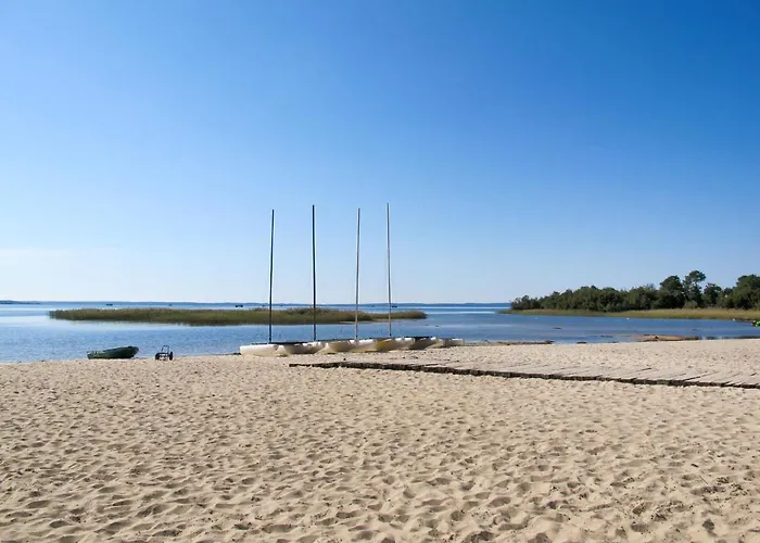 Apartment Les Cottages Du Lac T3 By Interhome